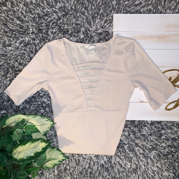 H&M 1/2 Sleeve Slim-Fit Tops - Picture 3 of 7